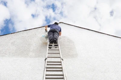 Peinture extérieure au Bessat — façades et ravalement
